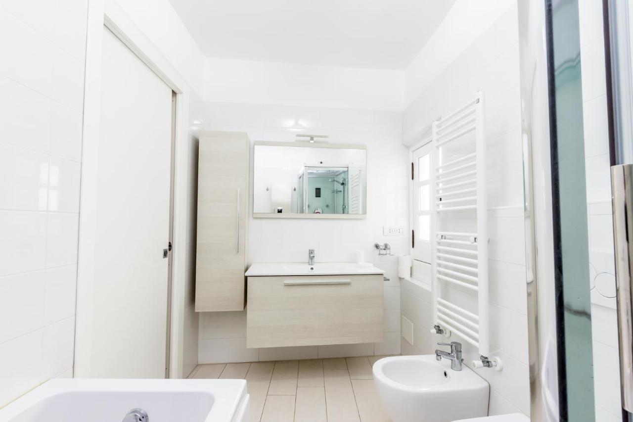 Apartamento Elegant House Via Pia Savona Exterior foto